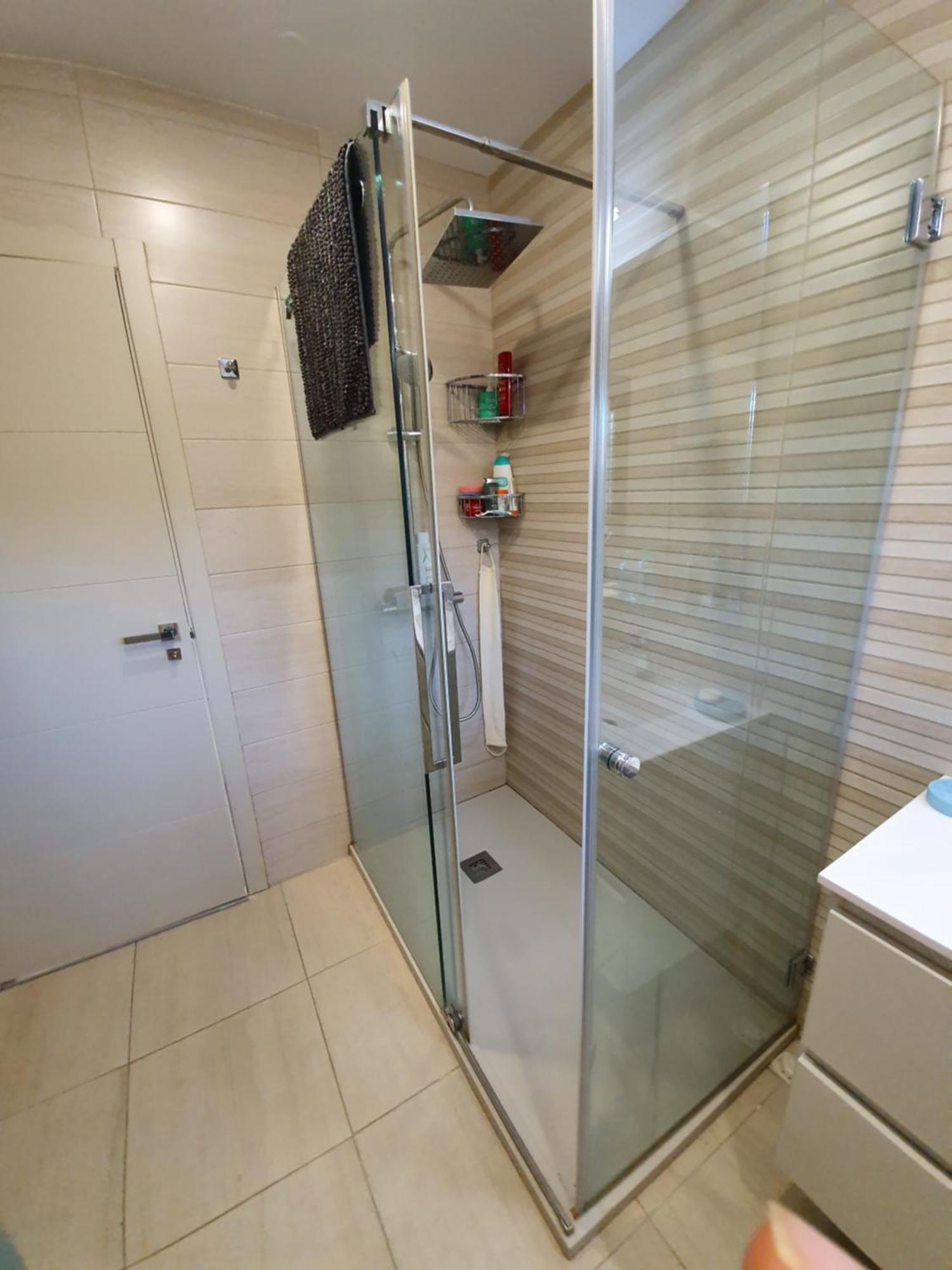 Luxury Villa - Pool, Hot Tub, Aircon, Tvs, Home Cinema, Office, Gbit Internet, Sports Equipment カルプ エクステリア 写真