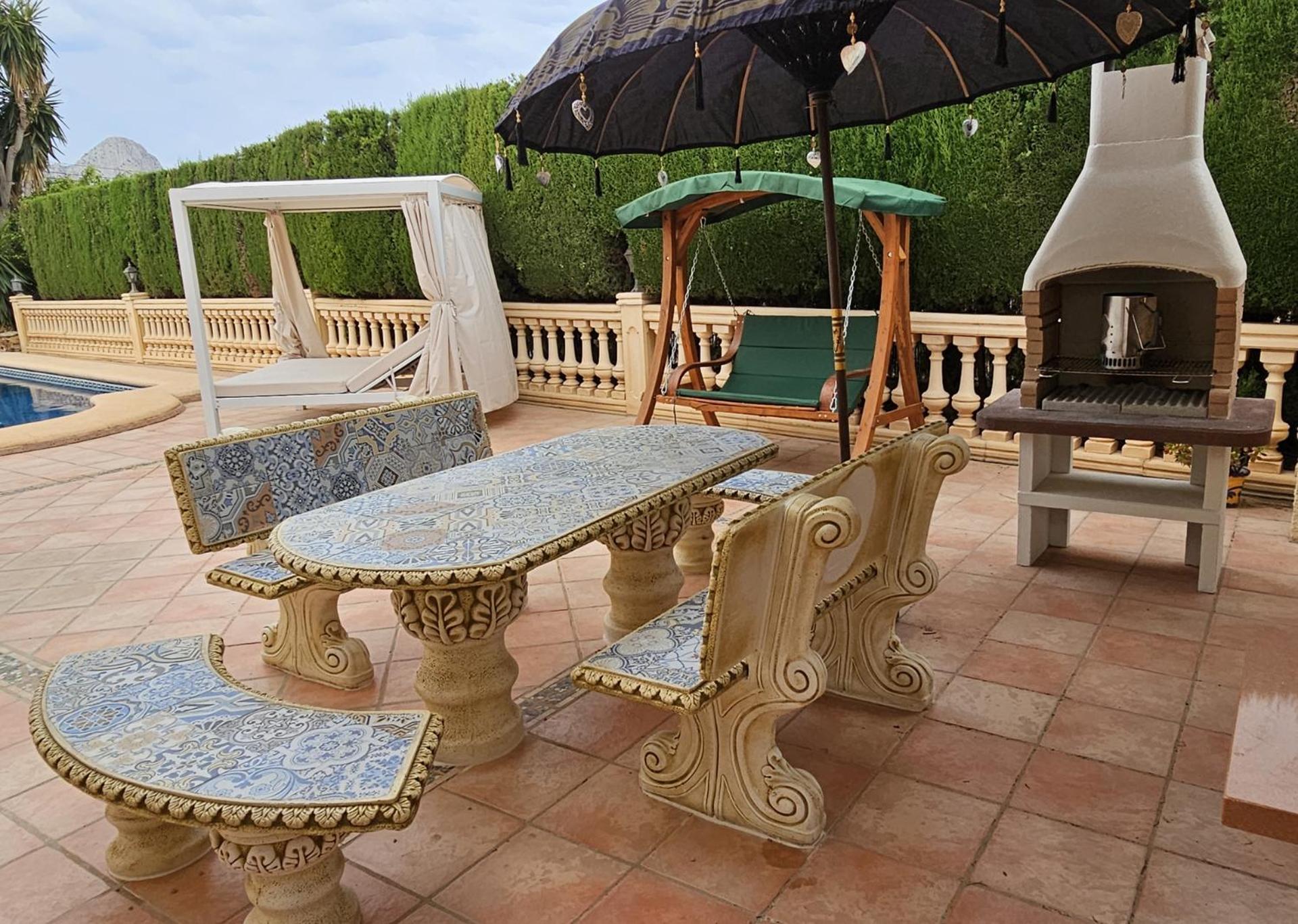 Luxury Villa - Pool, Hot Tub, Aircon, Tvs, Home Cinema, Office, Gbit Internet, Sports Equipment カルプ エクステリア 写真